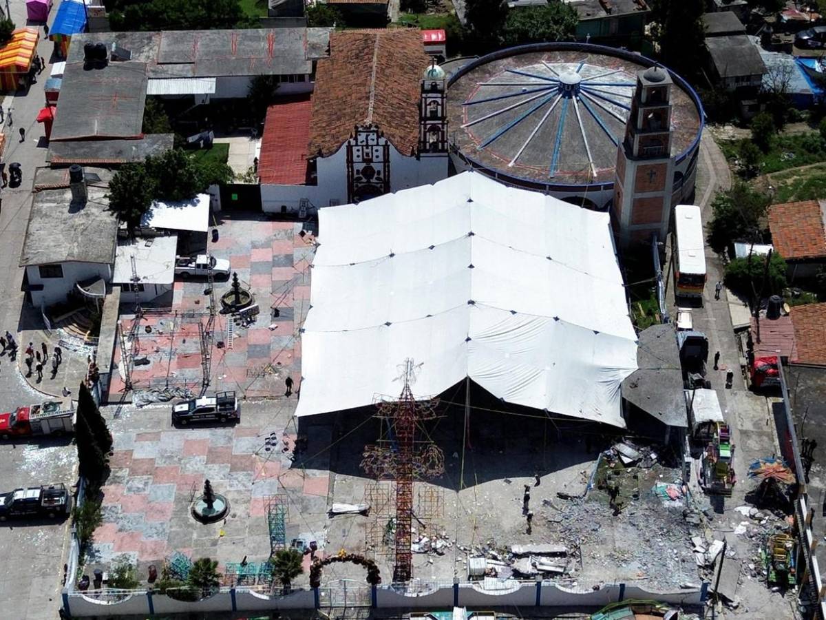 El atrio colapsó sobre las víctimas: explosión de pirotecnia deja 10 muertos en México