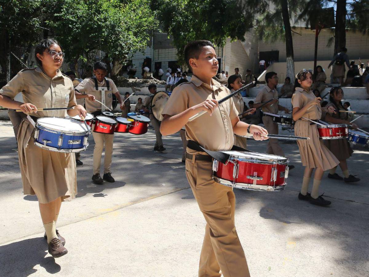 De alto nivel será el espectáculo musical de la banda de guerra del Intae en los desfiles