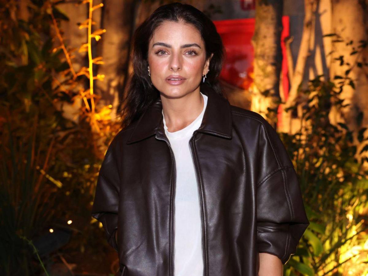 ¿Aislinn Derbez hospitalizada tras la muerte de su mamá? La foto que inquieta a sus fans