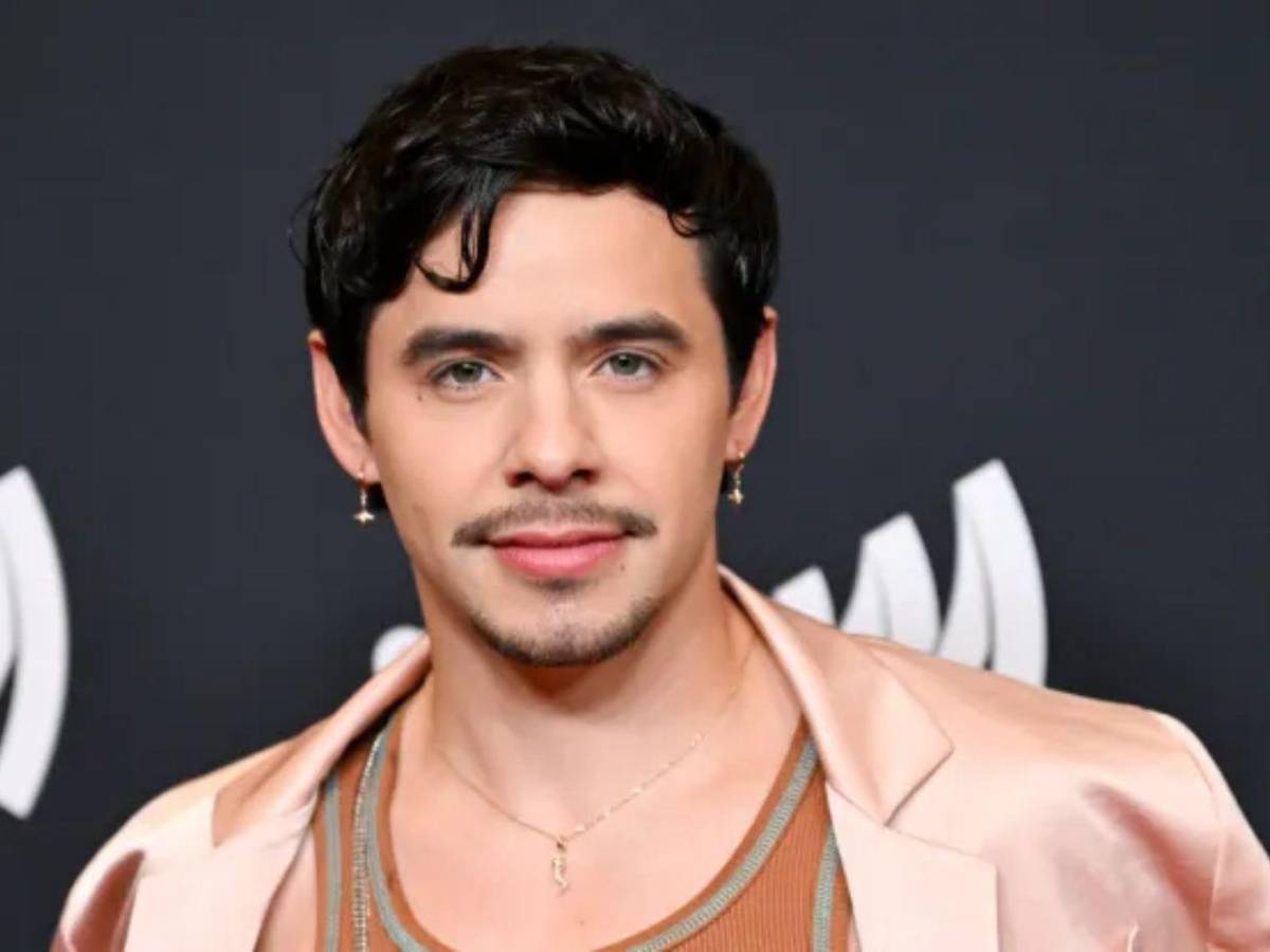 De fe mormona a voz LGBTIQ+: joven de raíces hondureñas revela su historia en un nuevo libro