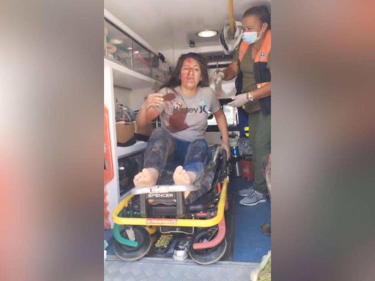Las primeras imágenes de volcamiento de volqueta que dejó varios muertos en Villa Nueva