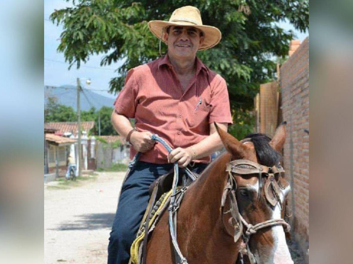 Se fue mi ídolo, mi vida: El desgarrador mensaje de Ronal, hijo de Arístides Aceituno