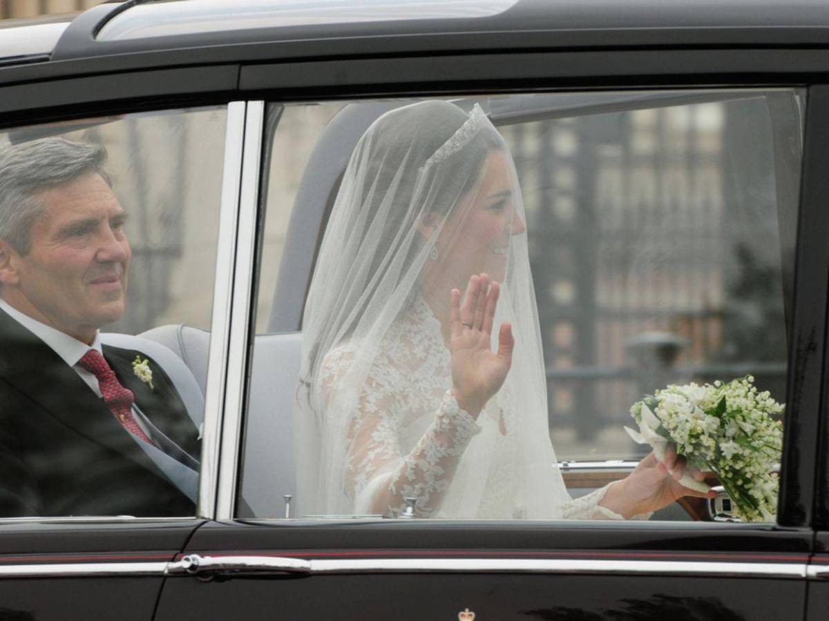 El tierno comentario de Harry a William al ver a Kate Middleton caminar hacia el altar