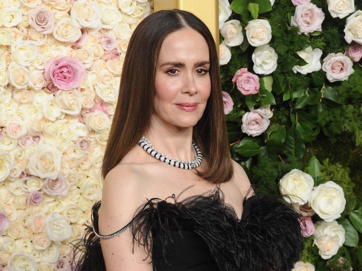 Sarah Paulson recibe su estrella en Hollywood y evoca su obsesión por imitar a Julia Roberts