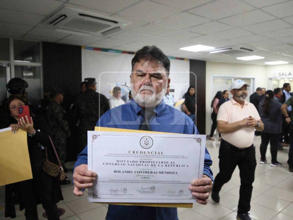 Entre insultos, así fue la agresión que sufrió Rolando Contreras por simpatizantes de Libre