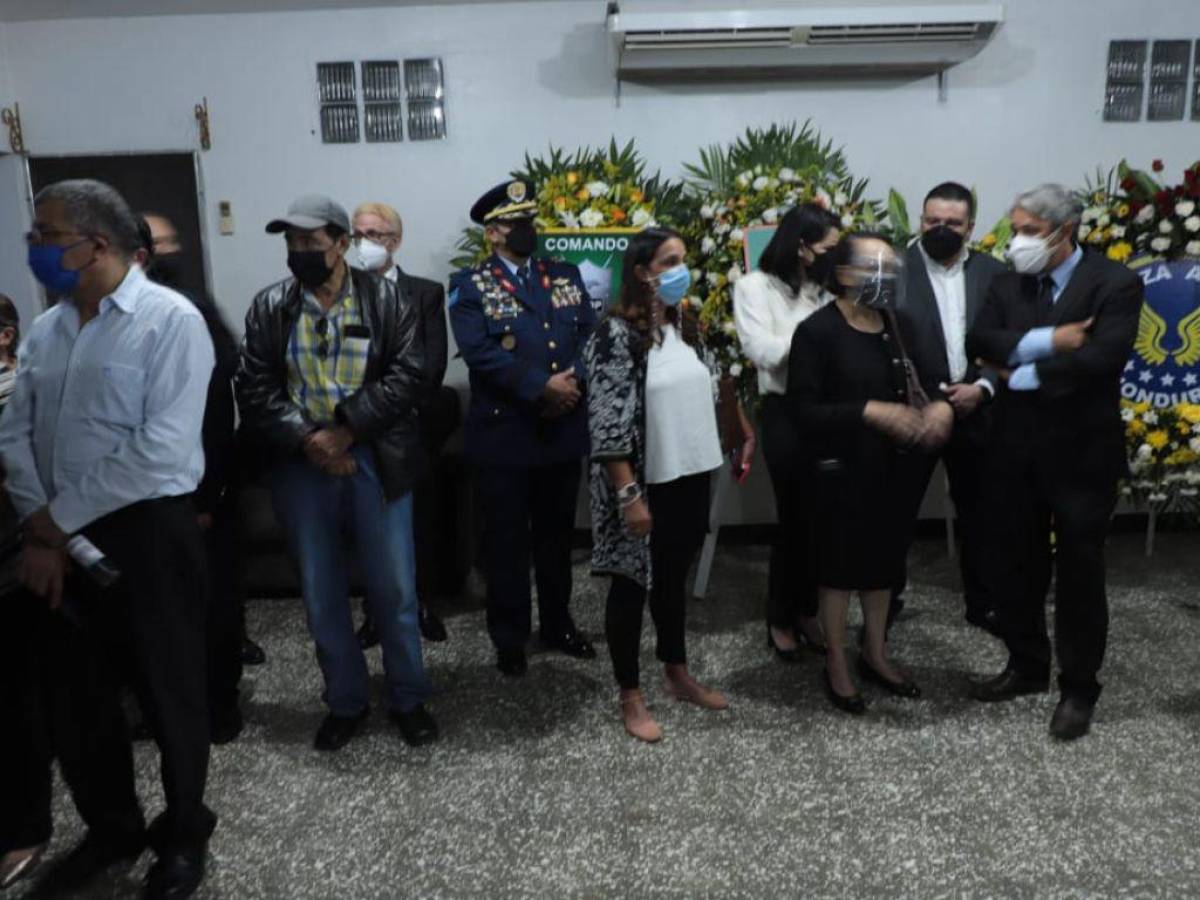 La vela se realizó en la capilla de la Fuerza Aérea Hondureña.