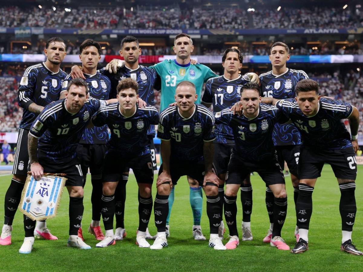 ¿Los expulsarán? Escándalo por Malvinas amenaza a argentinos que juegan en la Premier