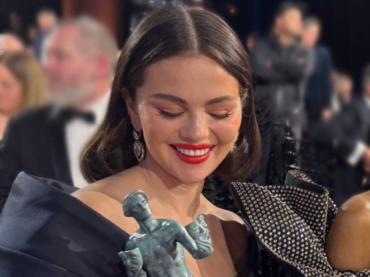 ¿Selena Gómez está embarazada? Su vestido Prada desata los rumores en redes