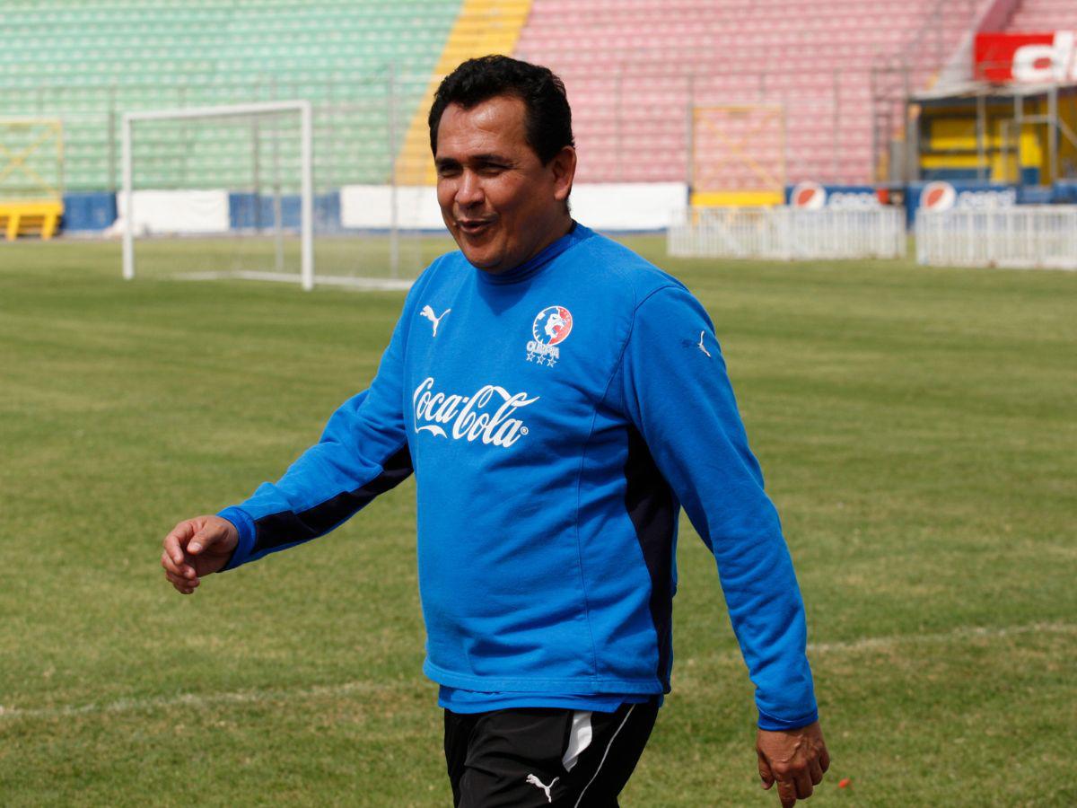 Salud de Nahún Espinoza evoluciona favorablemente y sería dado de alta en los próximos días