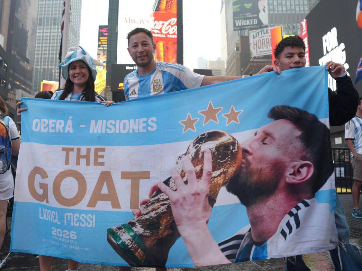 Fiebre mundialista en Nueva York: las calles viven una gran fiesta previo a la final España-Argentina