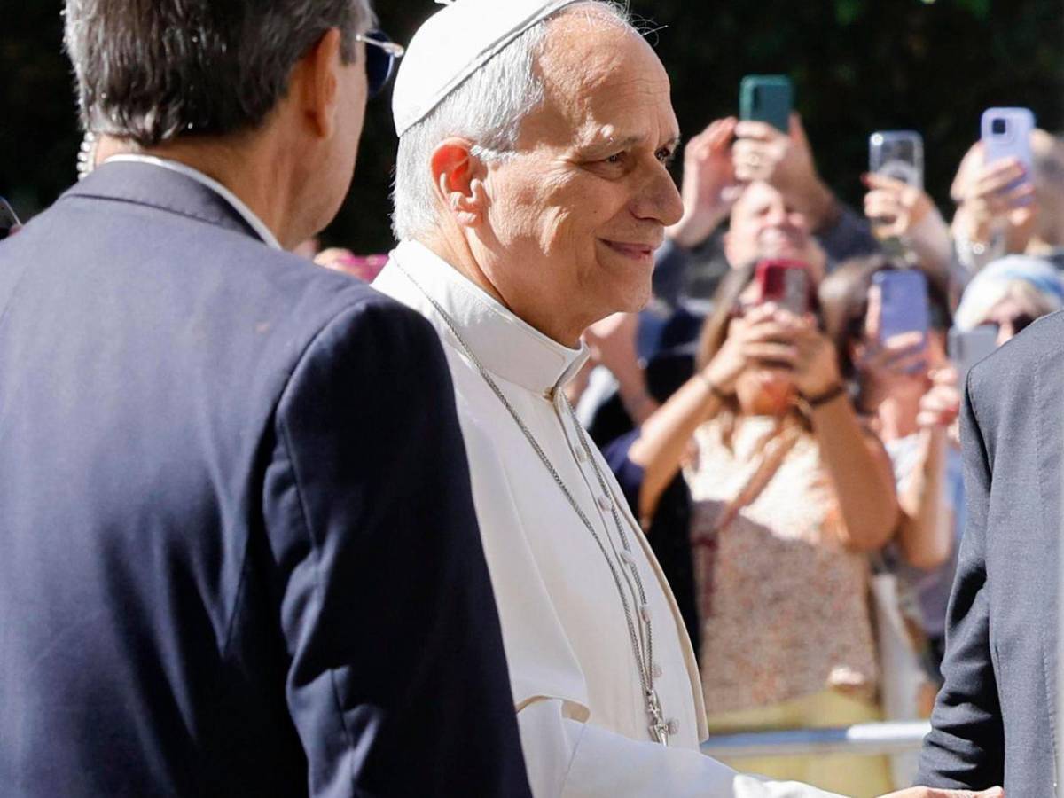 Incertidumbre: Estado de salud del papa León XIV tras la extirpación de un tumor cancerígeno