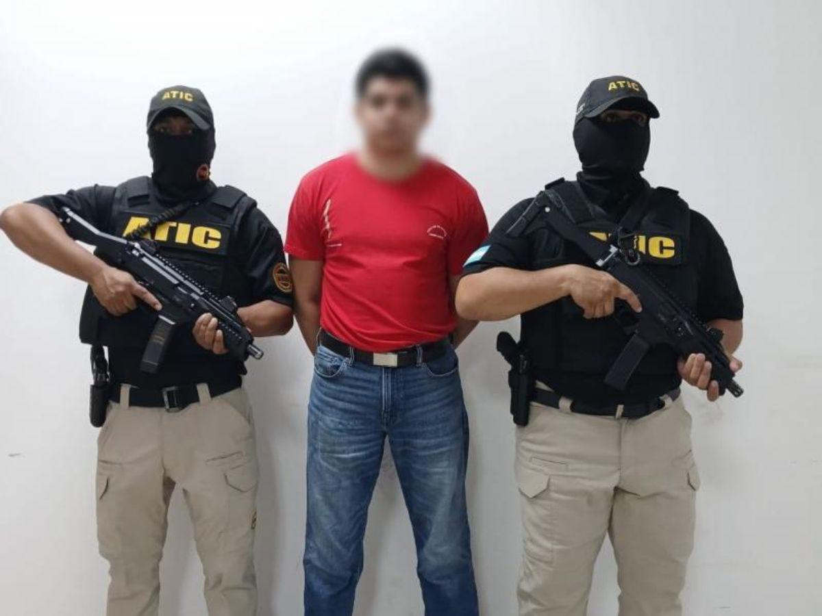 “Dormía a las mujeres”: así supuestamente Emilio Godoy, falso terapeuta, abusó de sus clientas