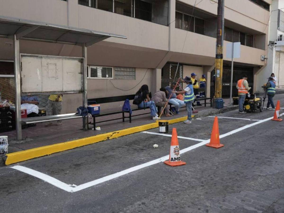 Capitalinos encontrarán cambios en puntos de taxis: estas son las zonas intervenidas