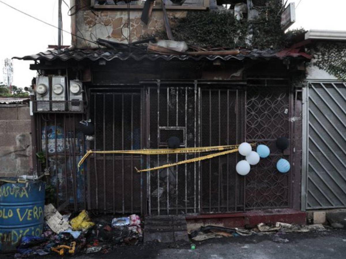 Una madre y sus tres hijos mueren en incendio en Costa Rica: Se escuchaban gritos