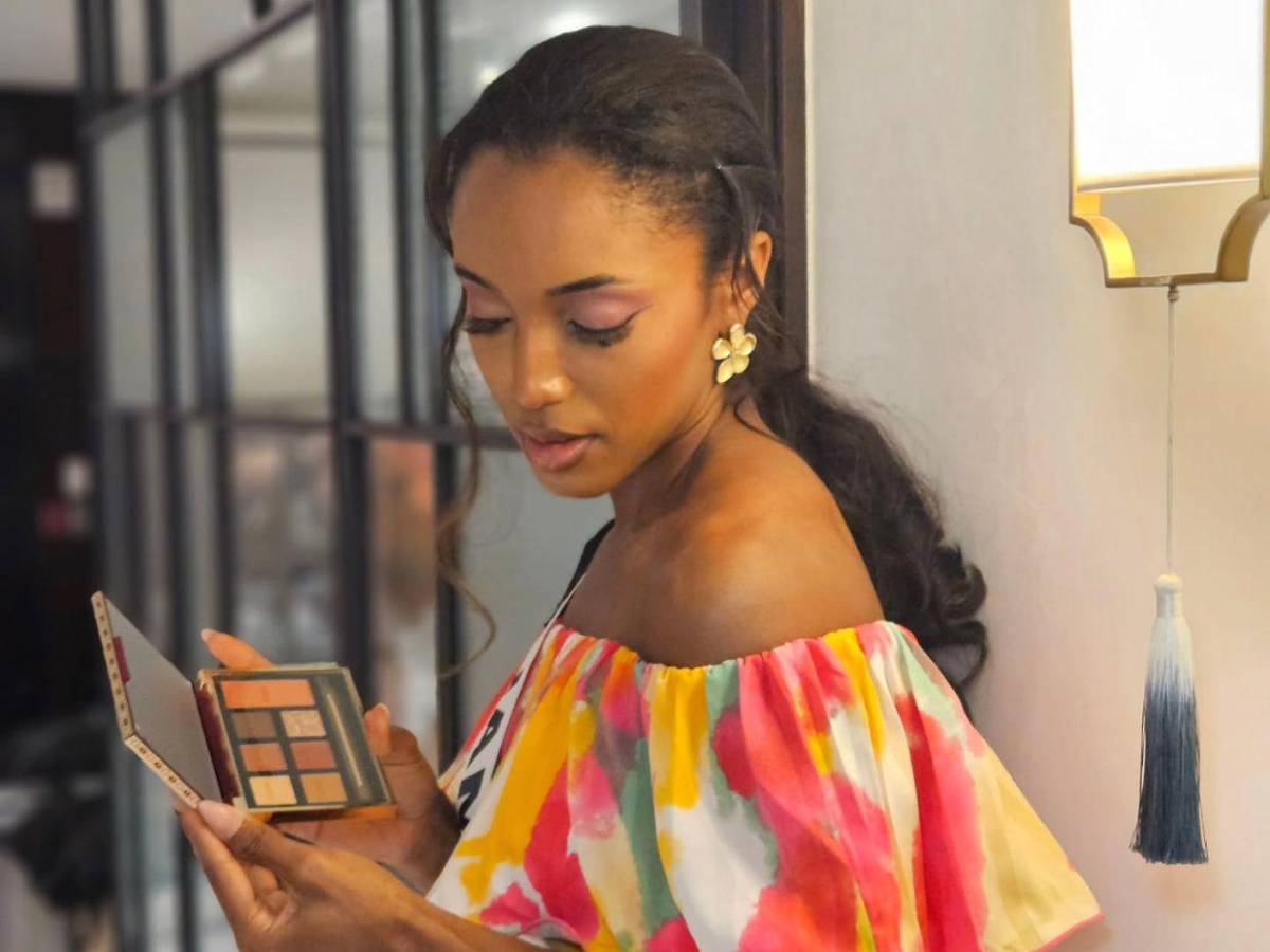 Miss Jamaica: Su estado empeora tras caída en Miss Universo 2025