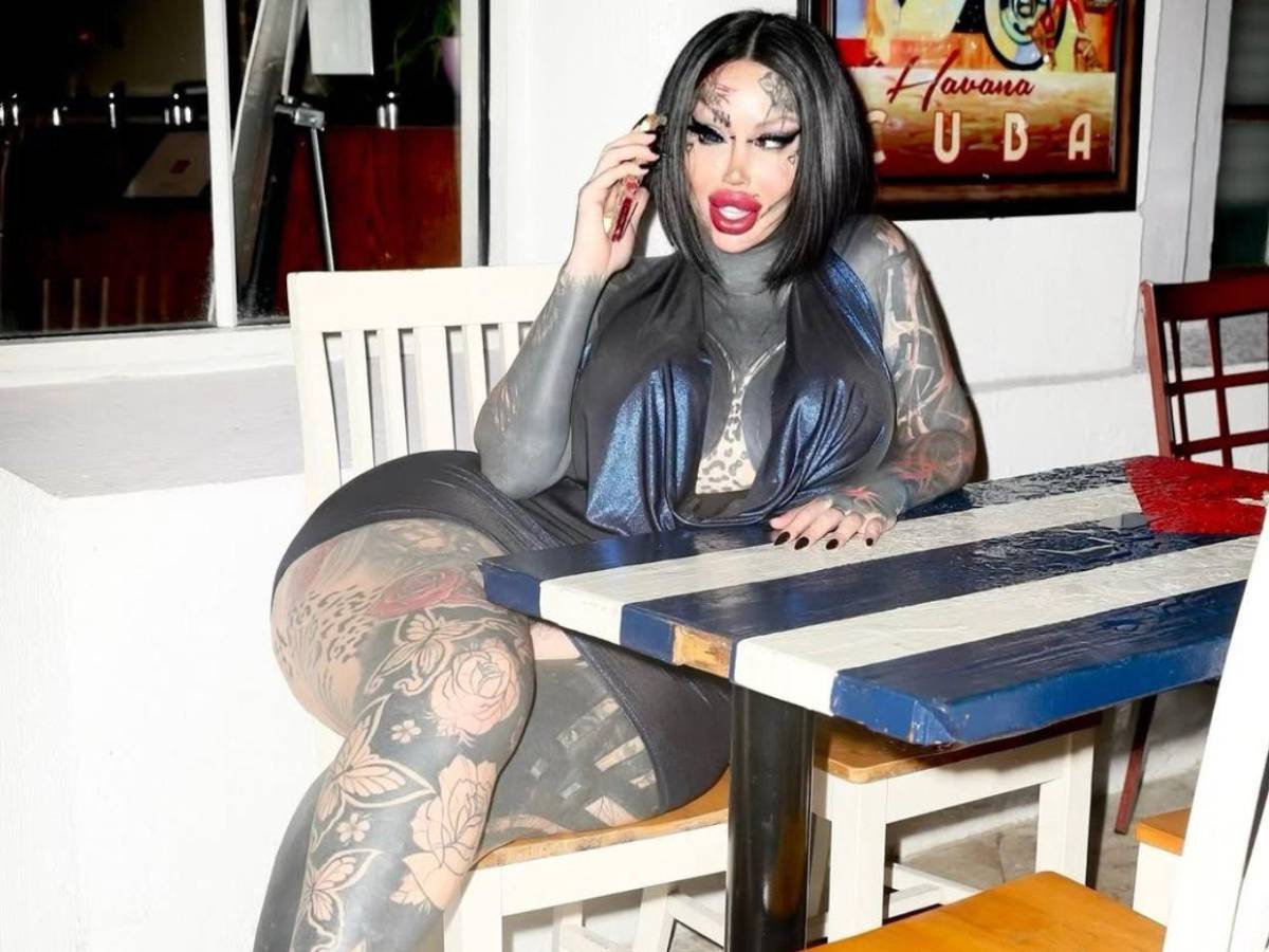 Muere influencer “adicta a las cirugías” horas después de publicar un críptico mensaje de despedida