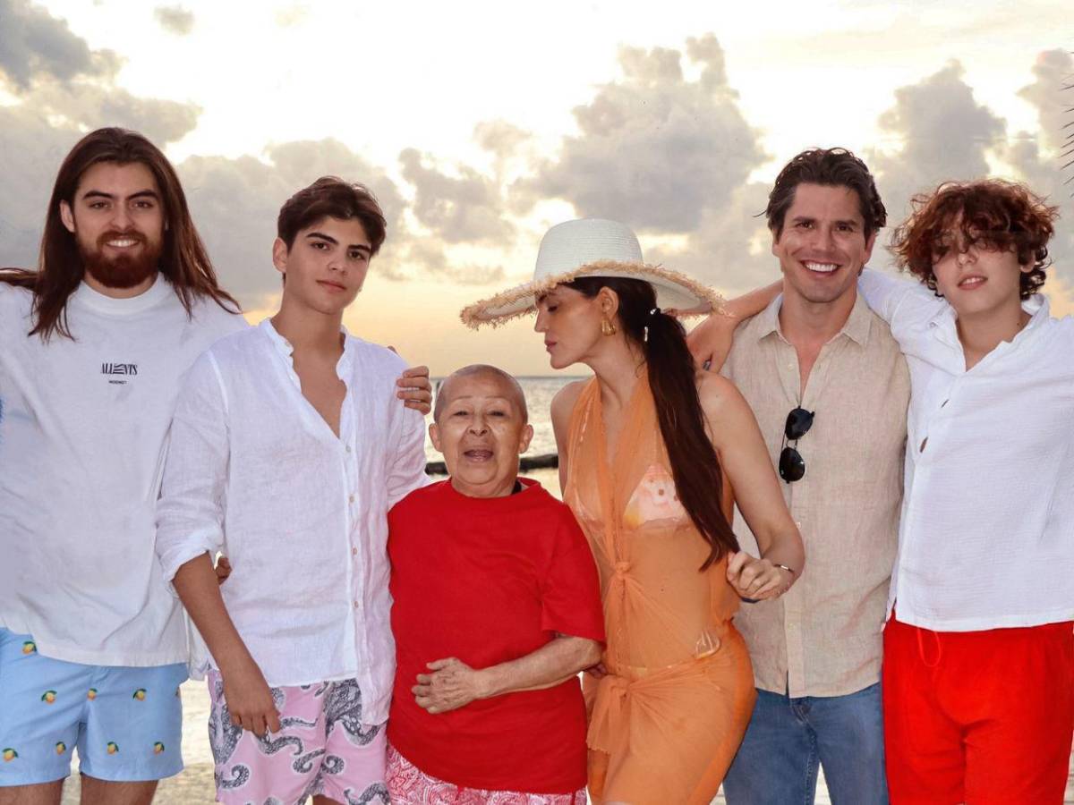 Está poseída: El padre de Ana Bárbara habla de la maternidad de su hija