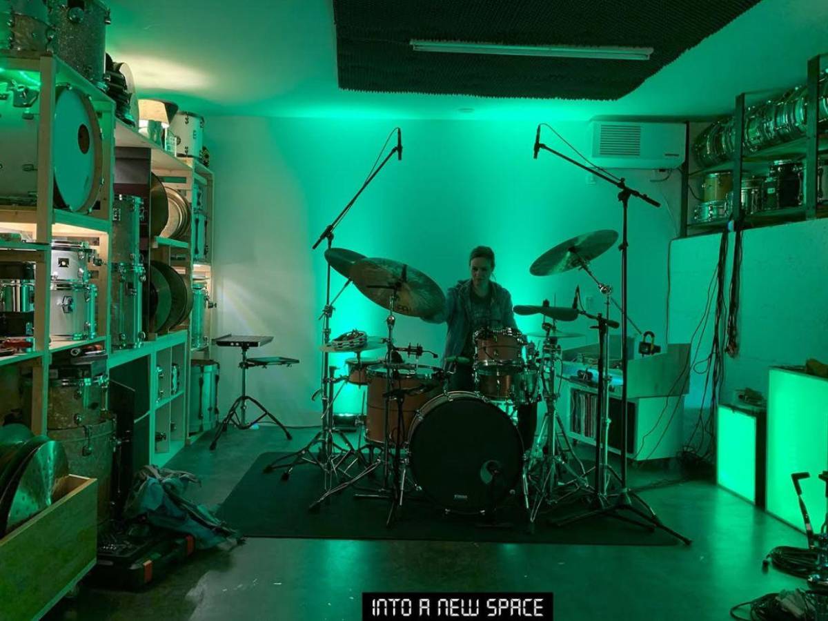 Anika Nilles: la nueva baterista de la banda Rush