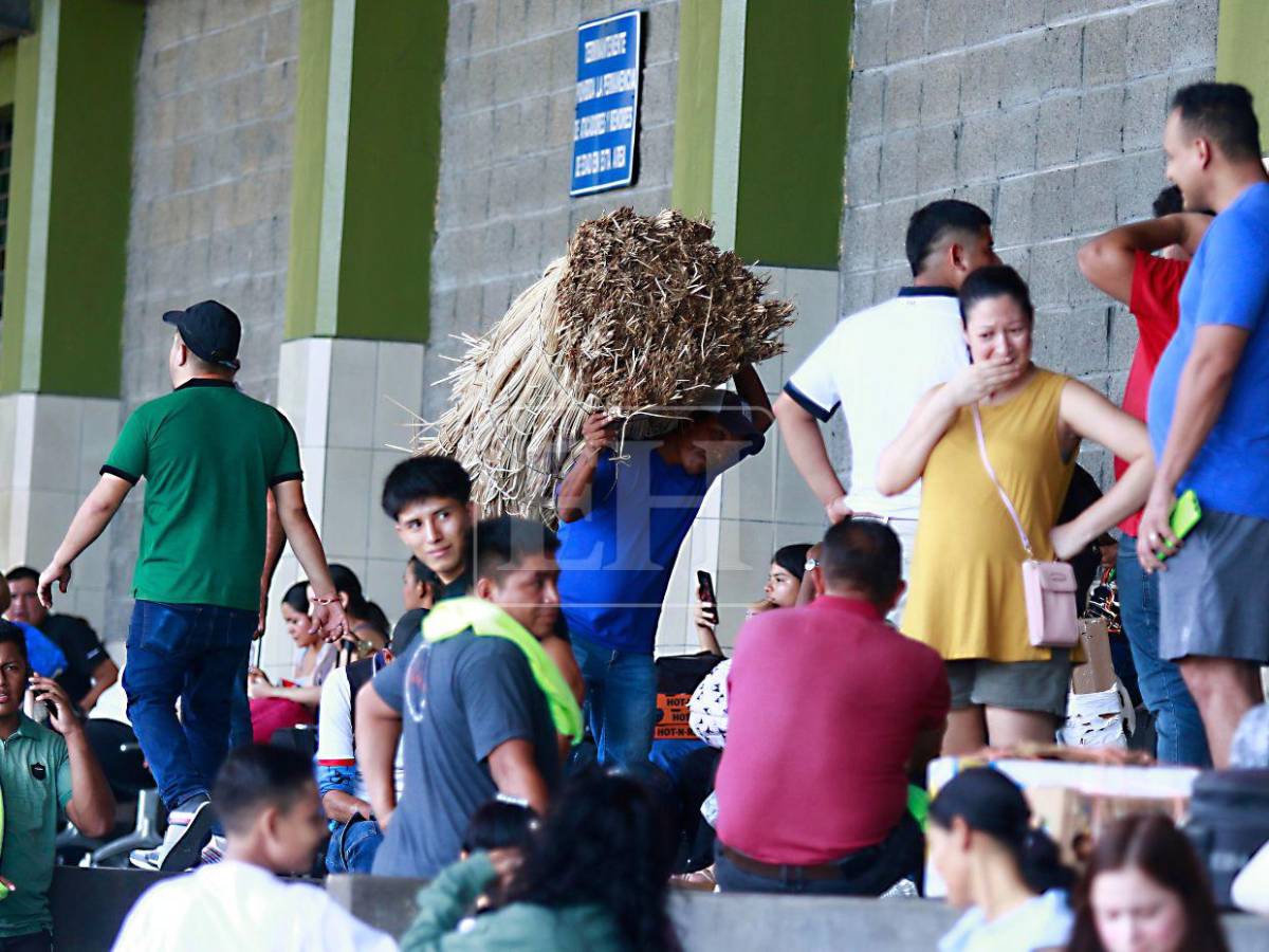 Sampedranos abarrotan la Gran Central Metropolitana por el Feriado Morazánico