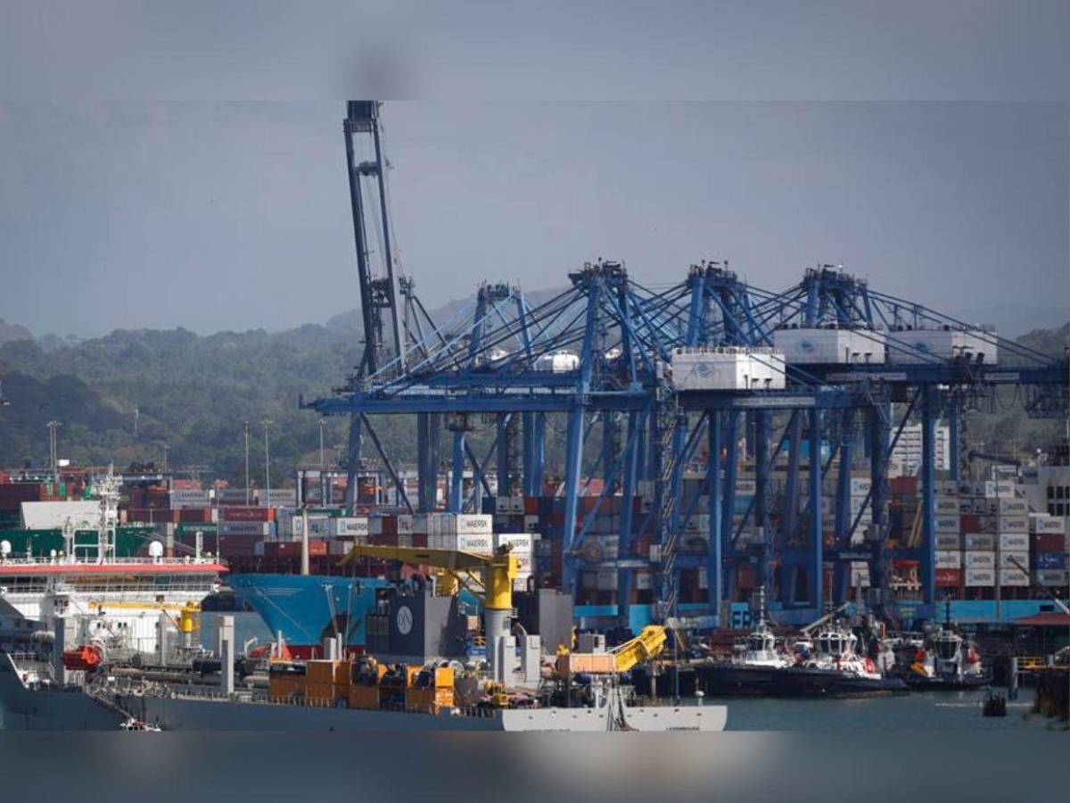 ¿Cómo funciona el Canal de Panamá y por qué es importante para Trump?