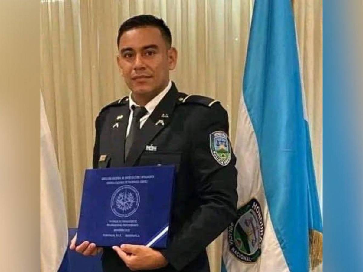 Así era Cristian Baca, policía y abogado que murió en trágico accidente en la CA-5