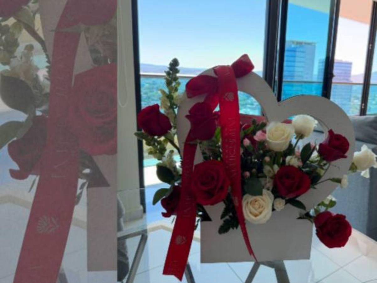 Amor, flores y hospital: así vivieron las presentadoras hondureñas el 14 de febrero