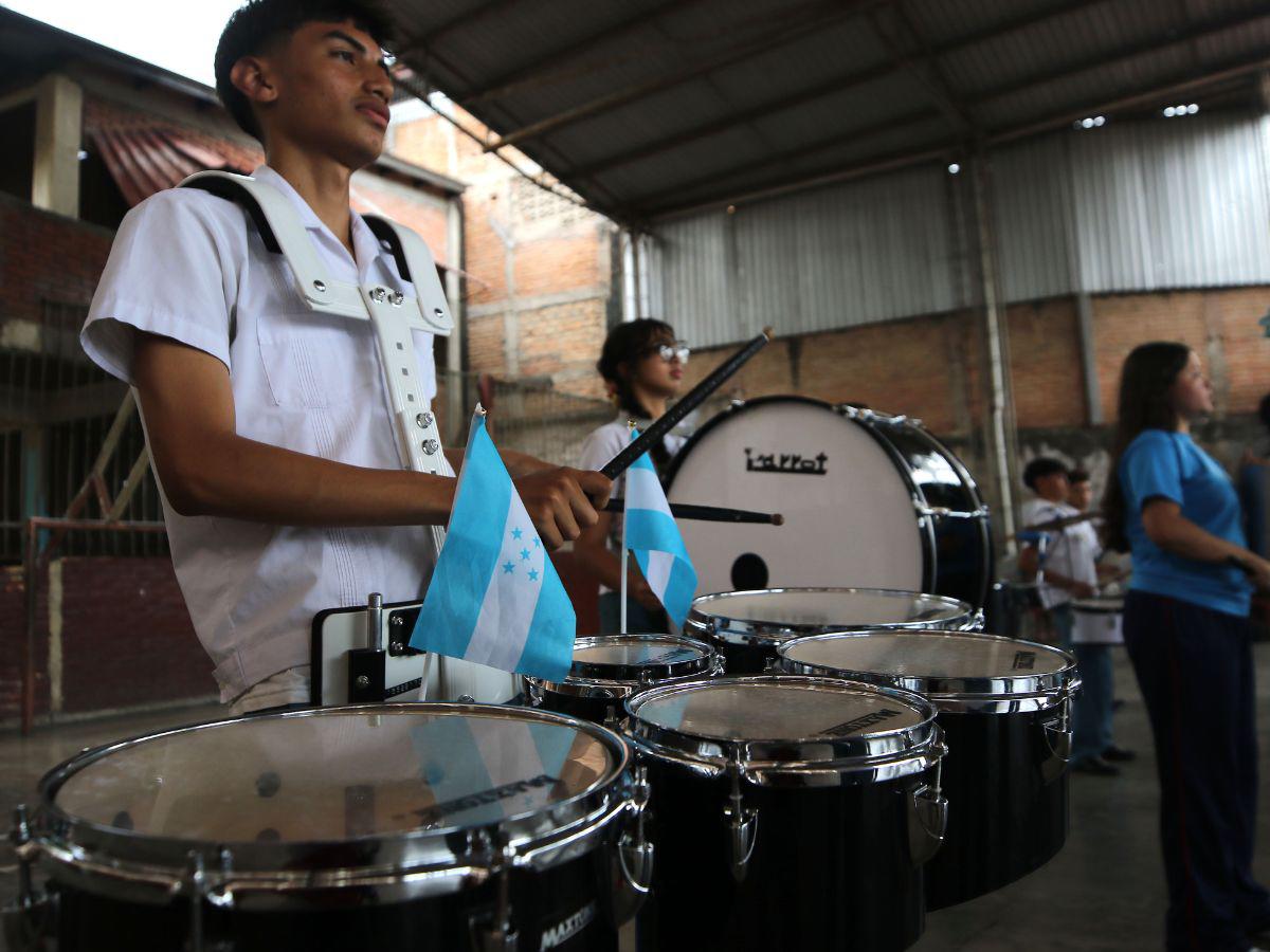 Disciplina y talento: la banda del Jesús Aguilar Paz, una de las mejores en desfiles 2025