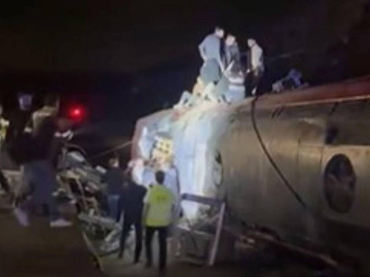 Tragedia en Córdoba: descarrilamiento de trenes deja 10 muertos y varios heridos