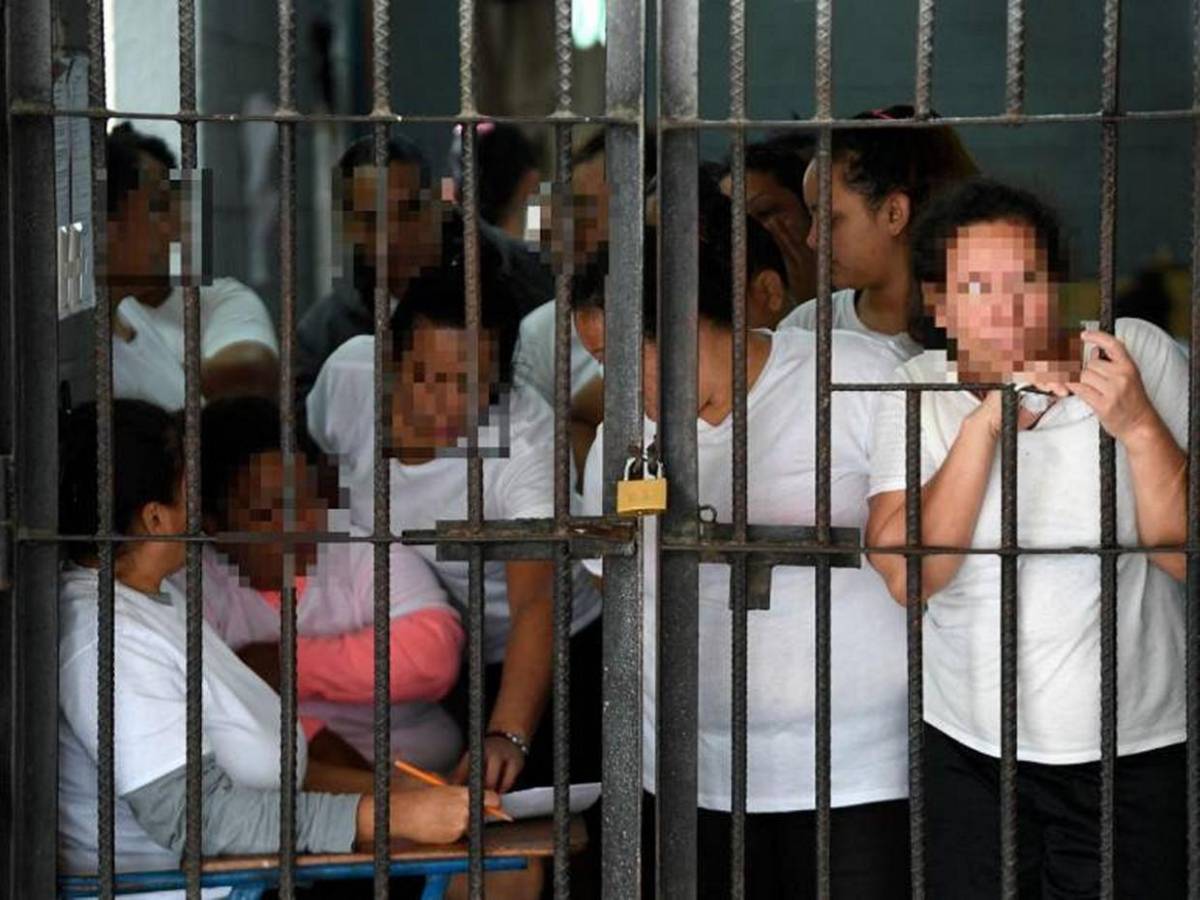 Más de mil años de cárcel piden para responsables de masacre en PNFAS