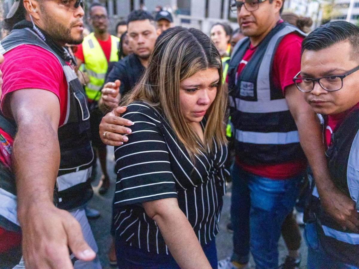 Protestan ante corte donde Kilmar Ábrego fue detenido tras audiencia