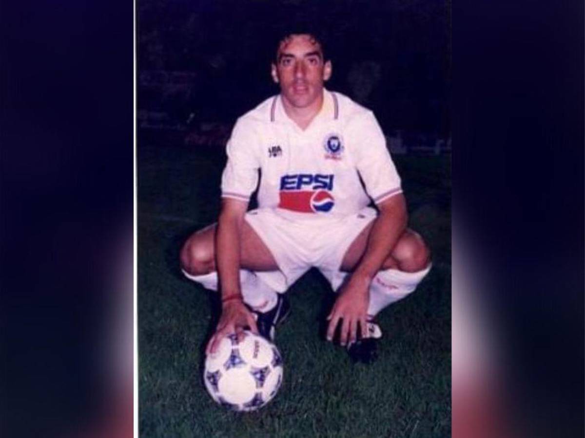 Alvaro Izquierdo disputó un total de seis partidos con la camiseta del Olimpia.