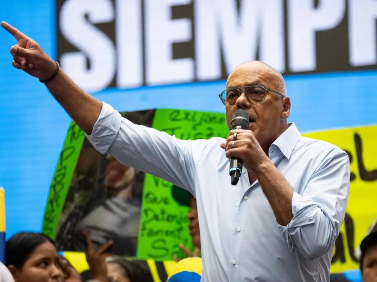 Jorge Rodríguez, hermano de Delcy Rodríguez, es reelecto como presidente del Parlamento de Venezuela