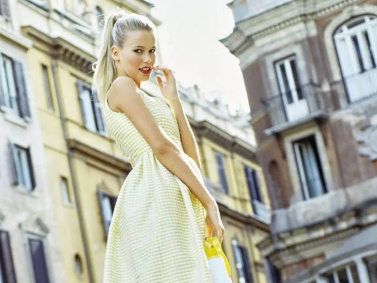 ¿Qué fue de Claudia Schiffer, la supermodelo que marcó los noventa?