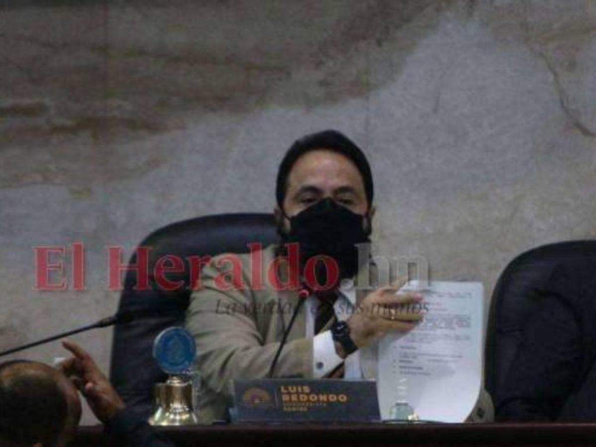 Luis Redondo defiende que “ninguno de los 128 congresistas ha cometido actos de corrupción”