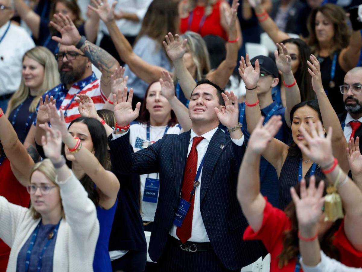 Ultraconservadores de EE UU despiden a Charlie Kirk