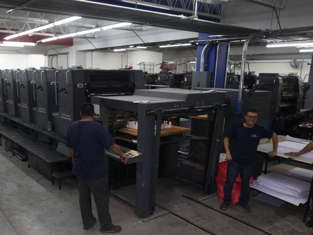 Inicia el proceso de impresión de papeletas electorales para las primarias 2025