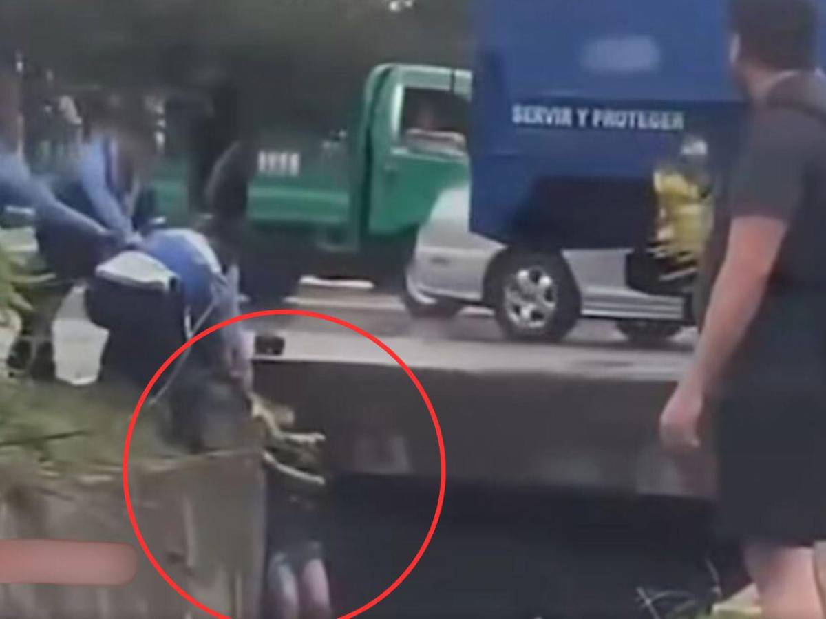 Cuadro a cuadro: captan momento donde inspector Kevin Pérez rescata al niño Miguel Umaña