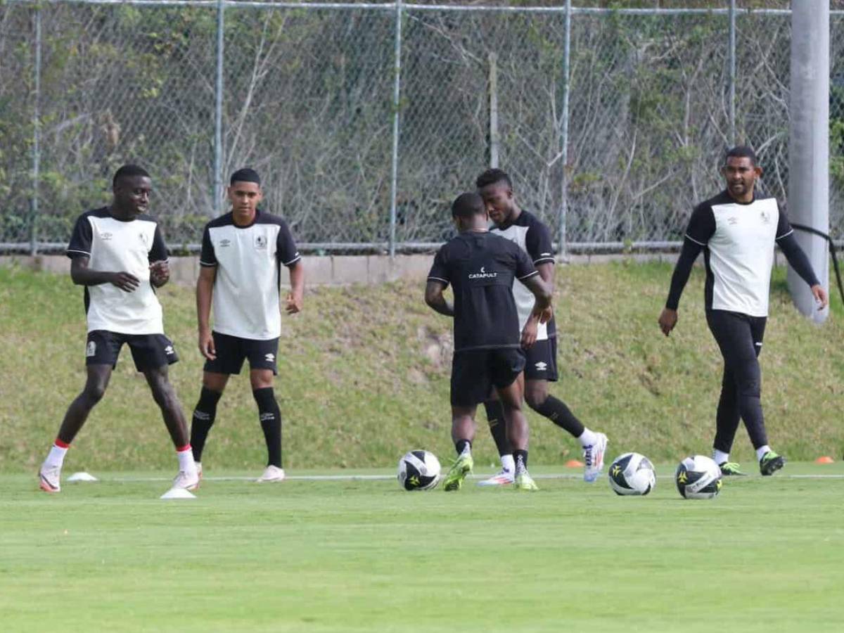 Ya hay dos fichajes: Altas y salidas de Olimpia tras ganar la copa 39