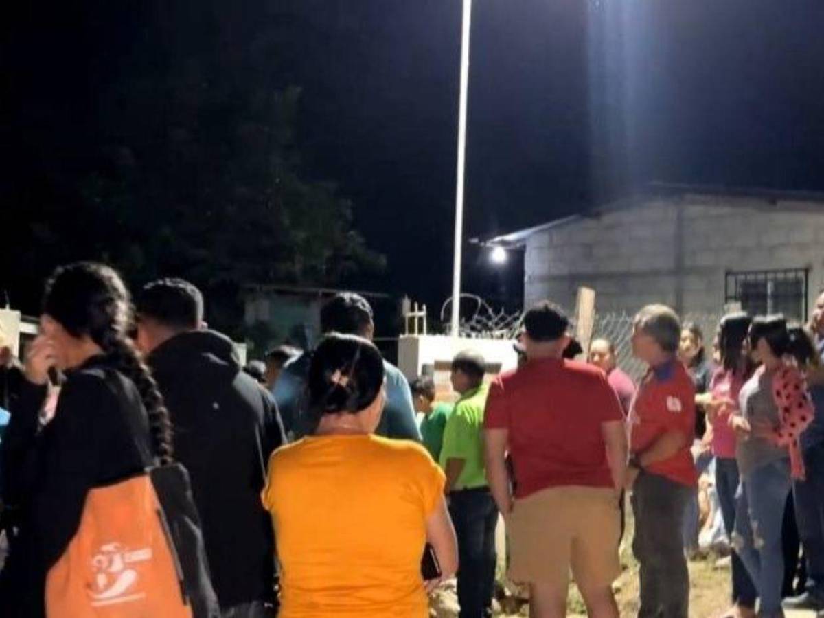 Su cuerpo estaba desnudo y tenía cortaduras en las piernas: así hallaron a la pequeña Kimberly