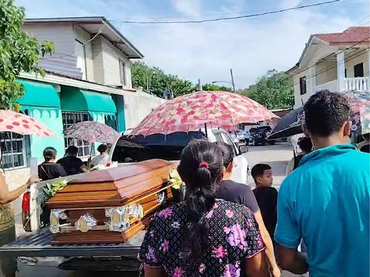 Tristeza y dolor: Así despidieron a José Torres, joven arrollado por un rapidito en Cortés