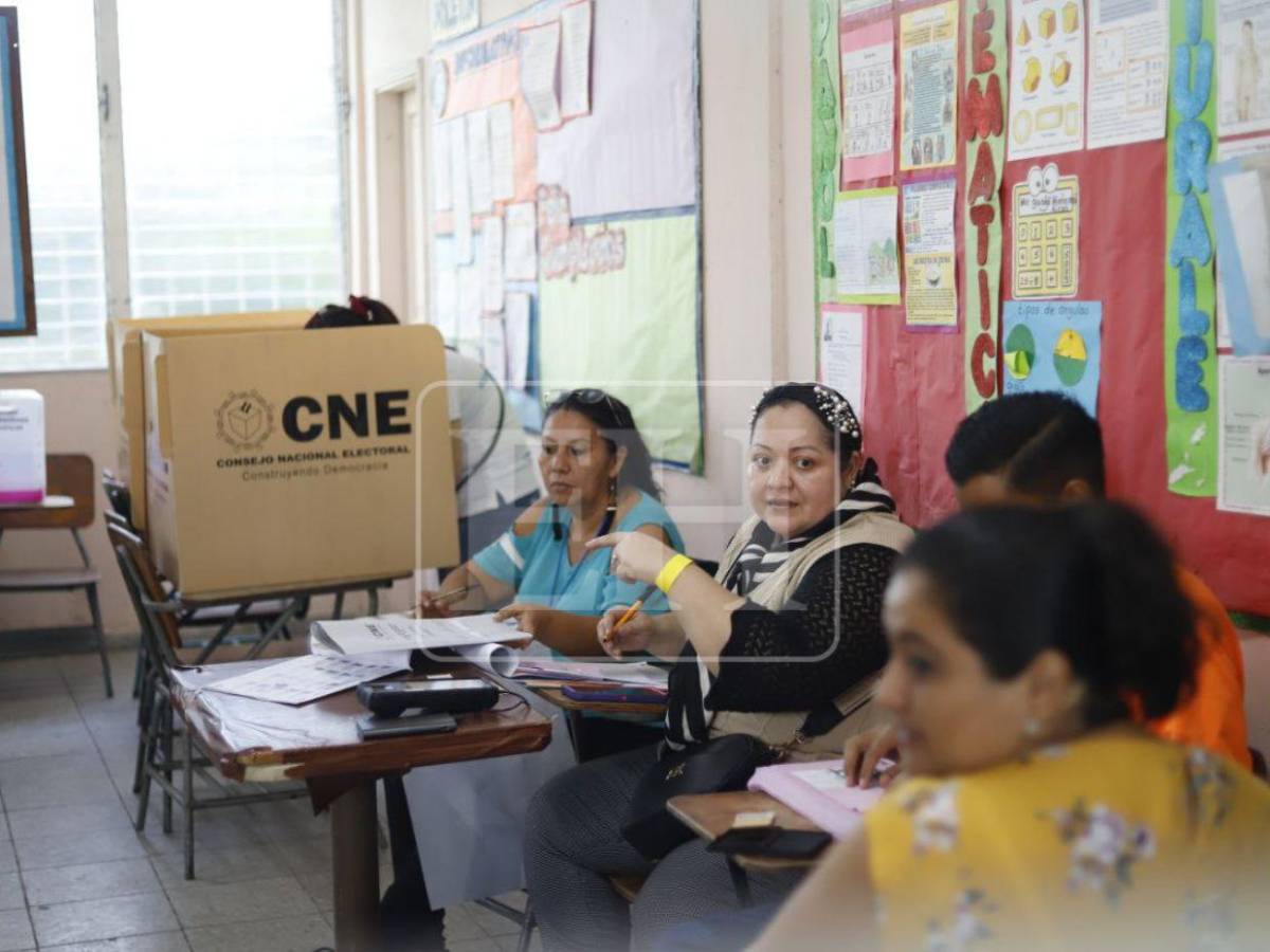 Paso a paso: ¿cómo funciona el escrutinio especial del CNE?