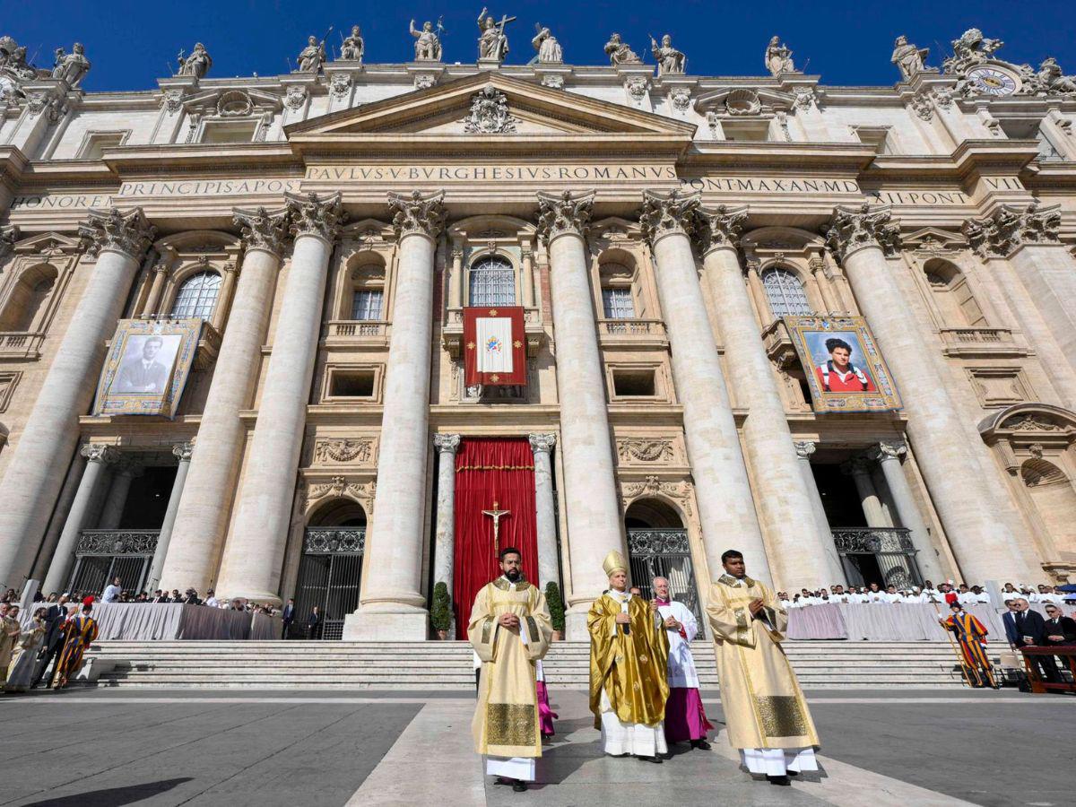 Escuela Franciscana en San Pedro Sula resguarda reliquia de Carlo Acutis