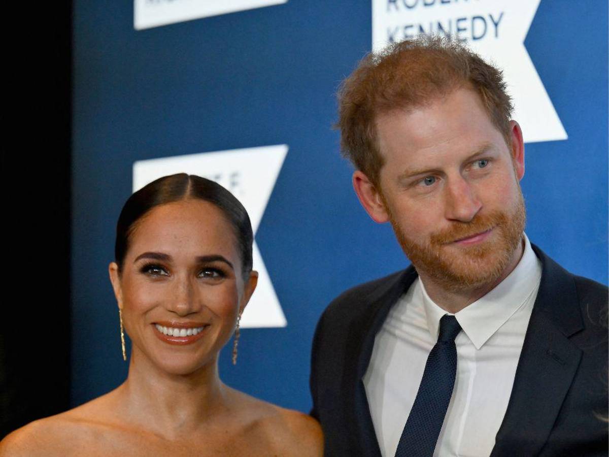 ¿Cuáles son las contradicciones en la “persecución” por paparazzi de Harry y Meghan Markle?