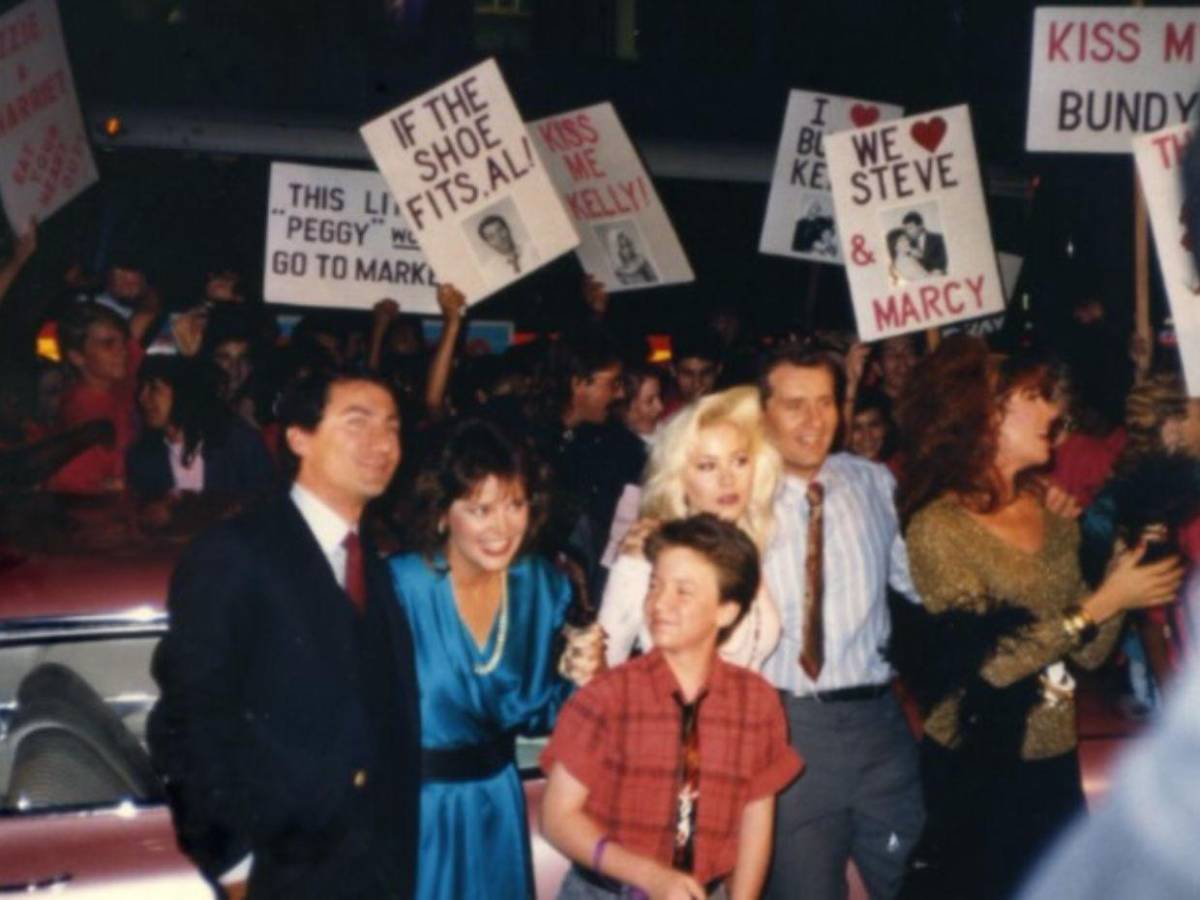 Christina Applegate confinada en cama por el avance de su esclerosis múltiple