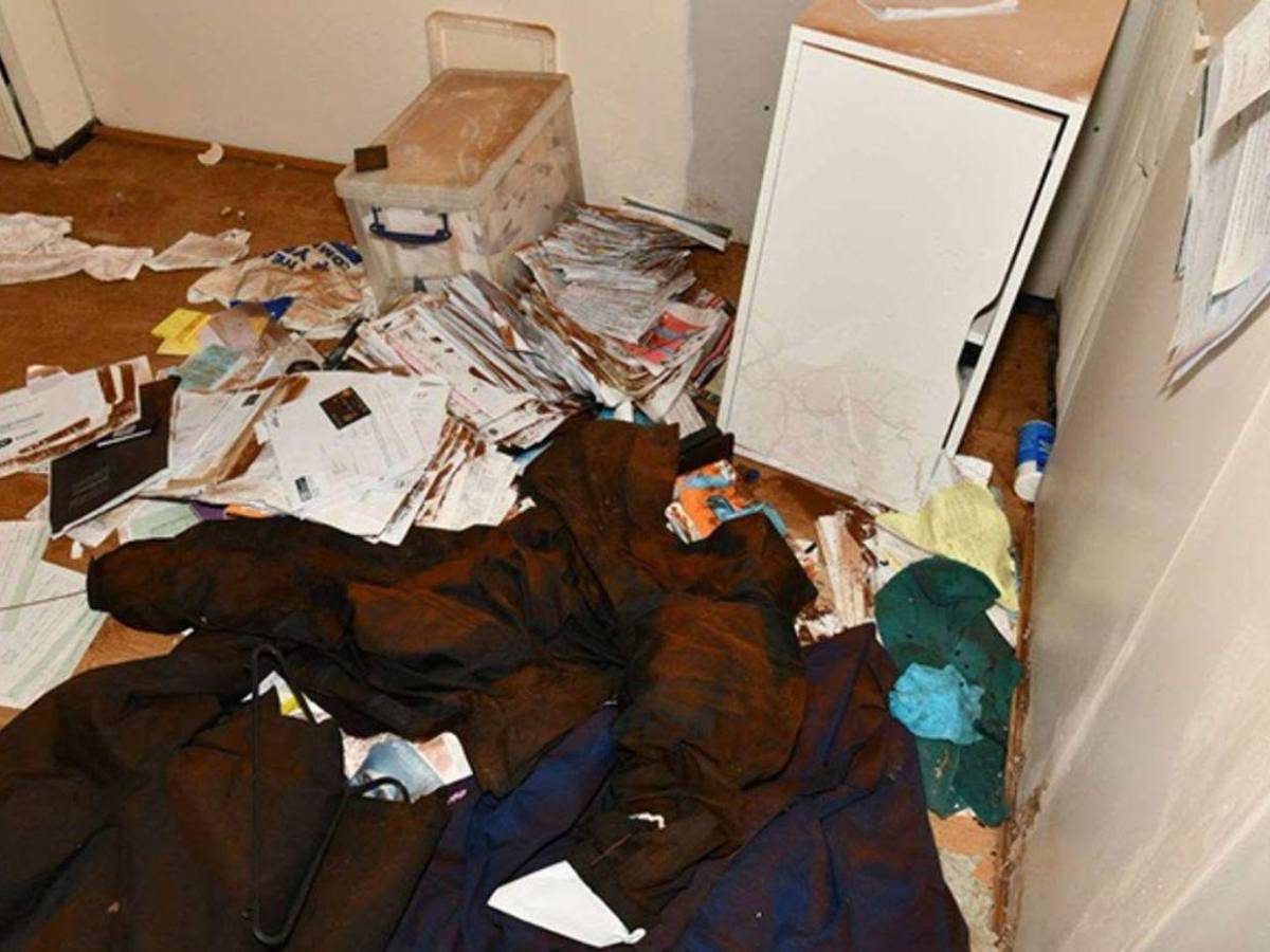 Director de funeraria se declara culpable de abandonar cuerpos y defraudar a familias en Inglaterra