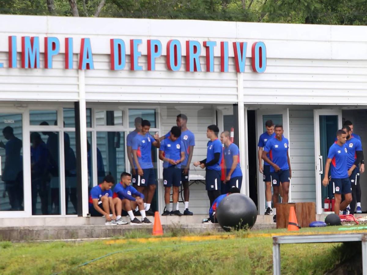 Decisión de Julián Martínez sorprende y otro jugador saldría: Así entrenó Olimpia en el CAR