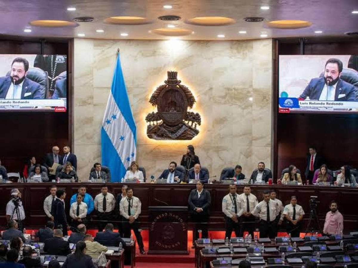 Exfutbolista Osman Chávez acusado de grave delito y deberá responder ante la justicia hondureña