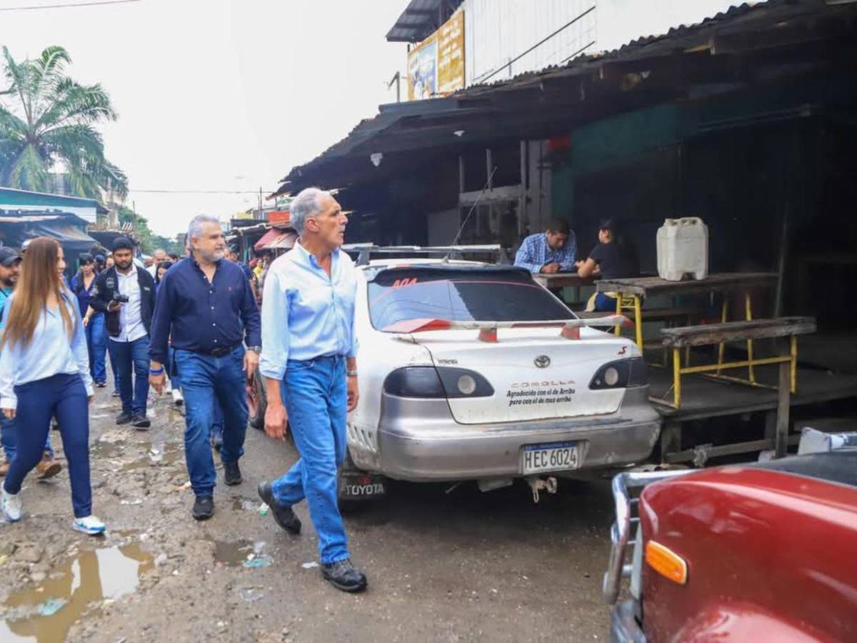 Precandidatos presidenciales continúan sus campañas en busca de votos