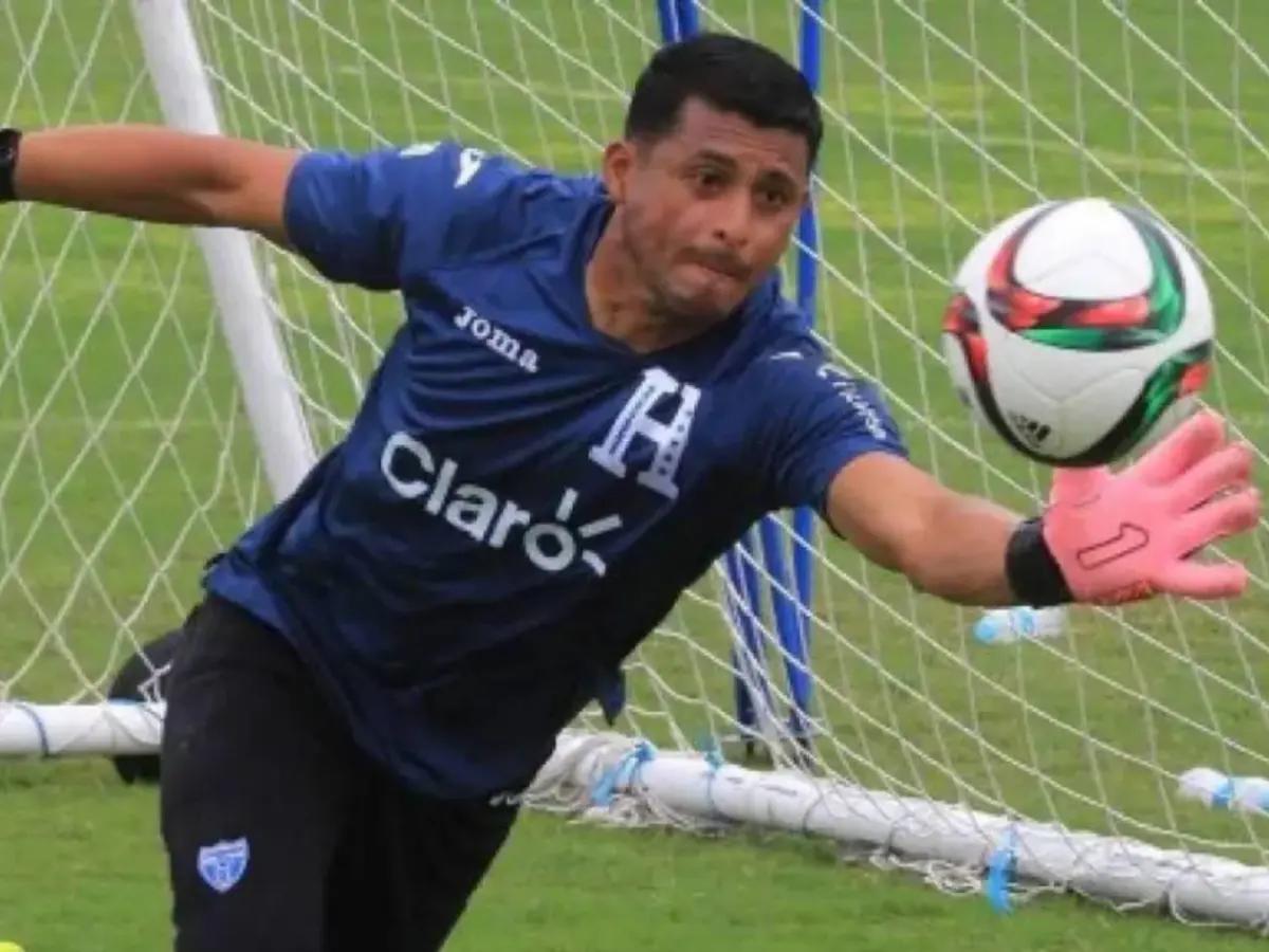 Famosa revista de España causa polémica al nombrar los 15 mejores futbolistas de Honduras