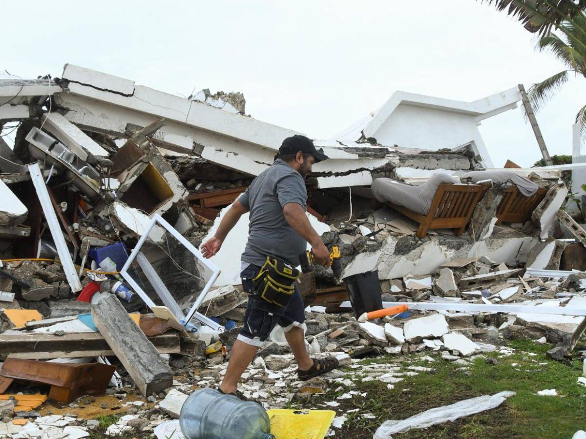 Evacuaciones, inundaciones y casas destruidas deja a su paso la tormenta Cristina